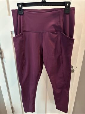 Hind Plum High-Rise Leggings with Perforated Side Pockets